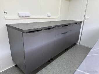 Foodtruck / gastro príves - 19