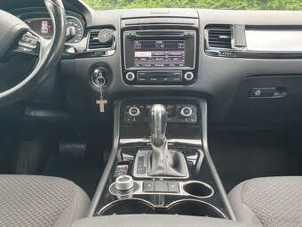 VW TOUAREG 3.0 tdi 150 kw 4x4 model Facelift 2016 tažne - 19