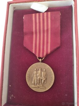 Predám plakety a medaile - 19