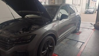 Volkswagen Touareg 3.0 V6 TDI SCR 286k R-Line 4Motion Tiptro - 19