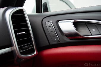 Porsche Cayenne S e-Hybrid II FL - 19