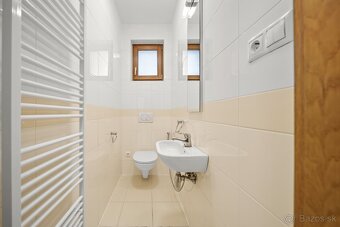 5 IZB.ROD.DOM S UNIKÁTNYM POZEMKOM - JURSKÁ, NOVÉ MESTO,BRAT - 19