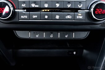Kia Ceed ProCeed 1.6 T-GDi GT A/T, JBL - 19