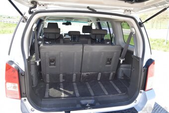Nissan Pathfinder 2.5 dCi terénne - 19