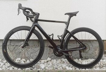 Carbonový Cestný Bicykel UCI: 1 800