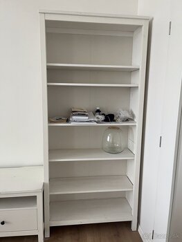 Hemnes kniznica: 70
