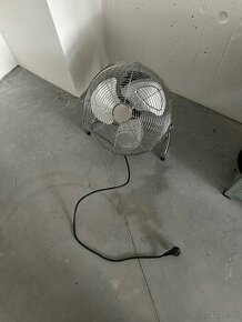 Predám podlahový ventilátor nový - 1