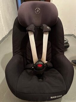 Autosedacka Maxi Cosi + ISOFIX podlozka