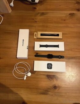 Nové apple watch SE 1. generácie Midnight