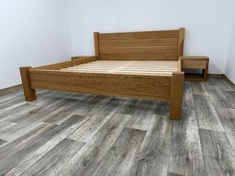 Manželska postel z dubového dreva