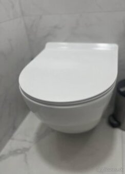WC misa závesná