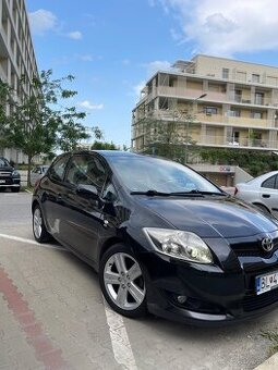 Toyota Auris 2010 2.2d