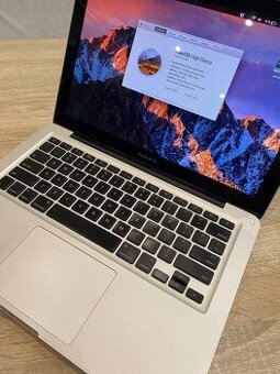MacBook PRO 2010, 13", 6GB RAM, SSD + 500GB HDD