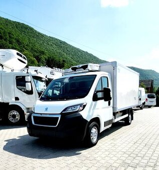 PEUGEOT BOXER Mraziarenské / chladiarenské do 3,5 t / 120 kW