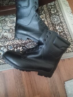 nove kanady 45 kozene
