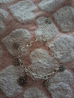 Dámsky vianočný náramok