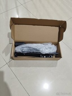 Infračervena LED terapeuticka lampa