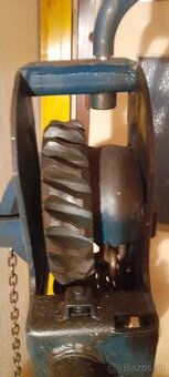 Reťazový zdvihák. Kladka