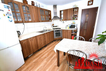 Na predaj 3 izbový byt v centre mesta s novou lodžiou, Dubni