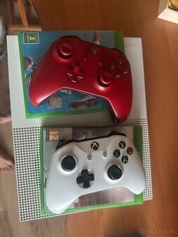 Predám Xbox One S 1 TB s 2 ovládačmi