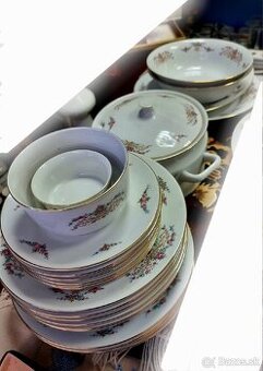 Predám 2 obedové sady