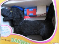 RETRO STARÉ HRAČKY - 2x PES, 6x PANENKA, ATD.