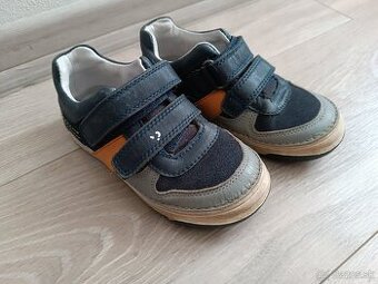 Celoročné topánky 28