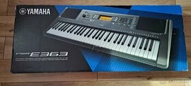 Yamaha PSR-E363 keyboard
