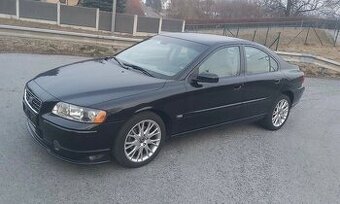 Rozpredám: Volvo V70 Facelift 2.4D Automat, Volvo S60 2.4D,