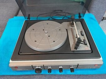 Vintage Tesla NZC 041 De luxe gramofón - 1