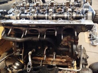 Motor Renault 2,5dti G9U 630