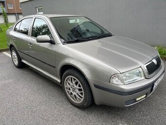 Škoda Octavia 1.6 Benzin 2008