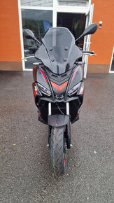 Aprilia SRGT 125 Replica