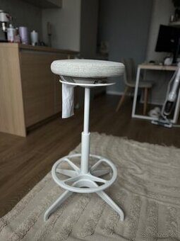 IKEA - Úplne nová - stolička na aktívne sedenie