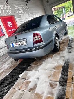 Skoda octavia 1