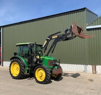 traktor 4WD John Deere 5820,88HP,2266 MTH,3,6t