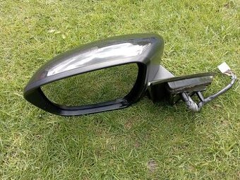 predam lave spatne zrkadlo s kamerou na Qashqai J11