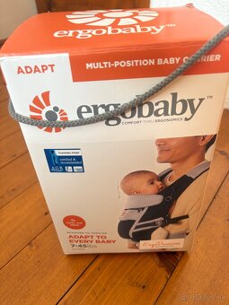 Ergobaby adapt 360 obojstranný nosič pre babatka