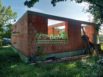 Rodinný dom - Zbehy (010-12-JANS)