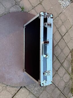 Kufor-Case na mikrofony