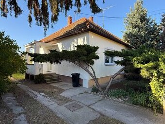 PREDAJ - RODINNÝ DOM - ZLATÉ MORAVCE