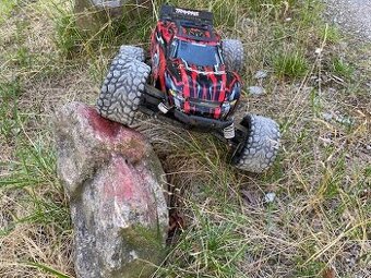Traxxas Rustler