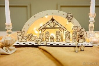 Adventný kalendár - drevený Betlehem