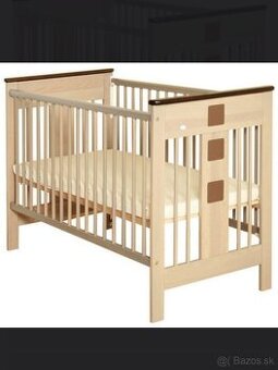 Detská postieľka s matracom