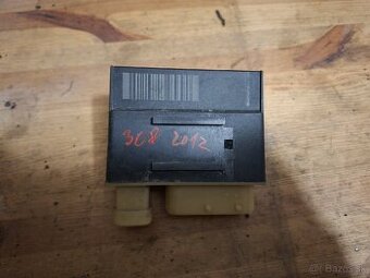 Relé žeraviacich sviečok PEUGEOT/CITROËN 1,6 / 2,0 HDi