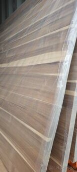 Škárovka Akácia priebežné dlhé fixné lamely 38x1220x1800