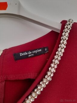 Spolocenske kratke saty