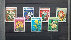 Poštové známky č.109 - Kambodža - kvety komplet