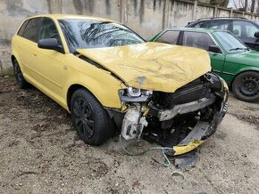 Audi A3 žlté, narazené