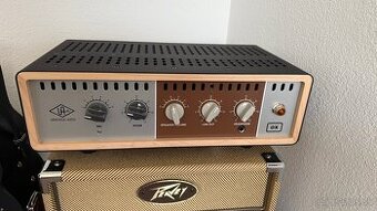 Predám UA OX Amp Top Box – skoro nový, skoro slávny